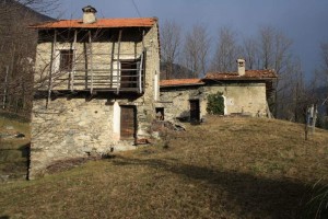 Immobilien Comer See Sorico mit Garten