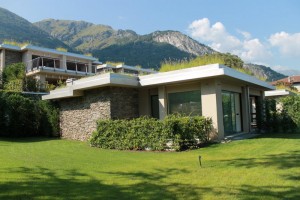 Immobilien Comer See Pianello Lario Direkt am See mit Seeblick