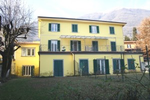 Immobilien Comer See Lenno mit Bootsplatz und Seeblick