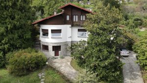 Immobilien Comer See Oliveto Lario Villa mit Bootsplatz